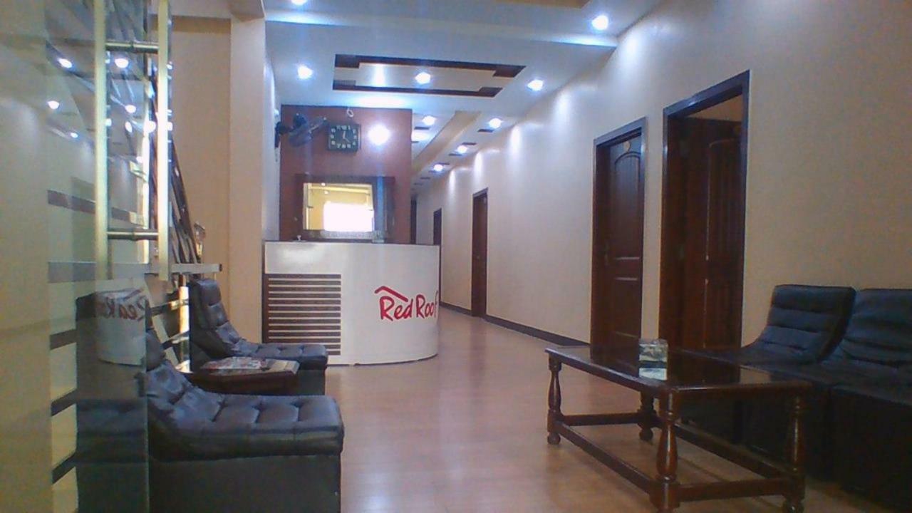 Red Roof Hotel Sahiwal Exterior foto
